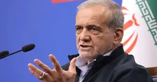 ইসরাইল যুদ্ধবিরতি লঙ্ঘন করছে, আমাদের আঙুল এখনো ট্রিগারেই: ইরানের প্রেসিডেন্ট